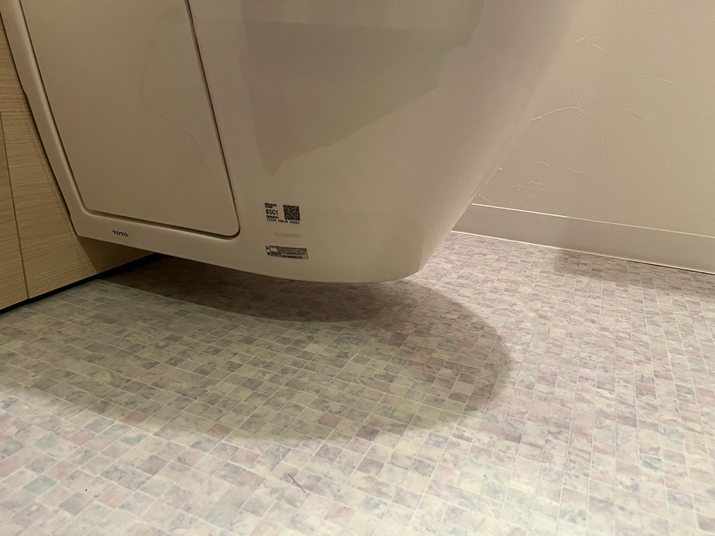 掃除がしやすい「床から浮いているトイレ」にリフォーム　東京都品川区