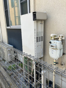 お湯張り・追焚きができなくなった給湯暖房機を交換!スリムタイプから通常タイプに変えて費用を抑える 東京都町田市