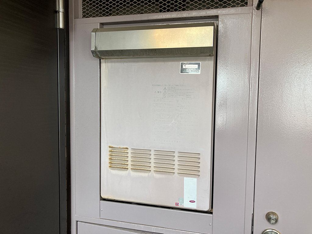 約30年使って電源が入らない給湯暖房機を交換!暖房機能なしの通常の給湯器に 川崎市中原区