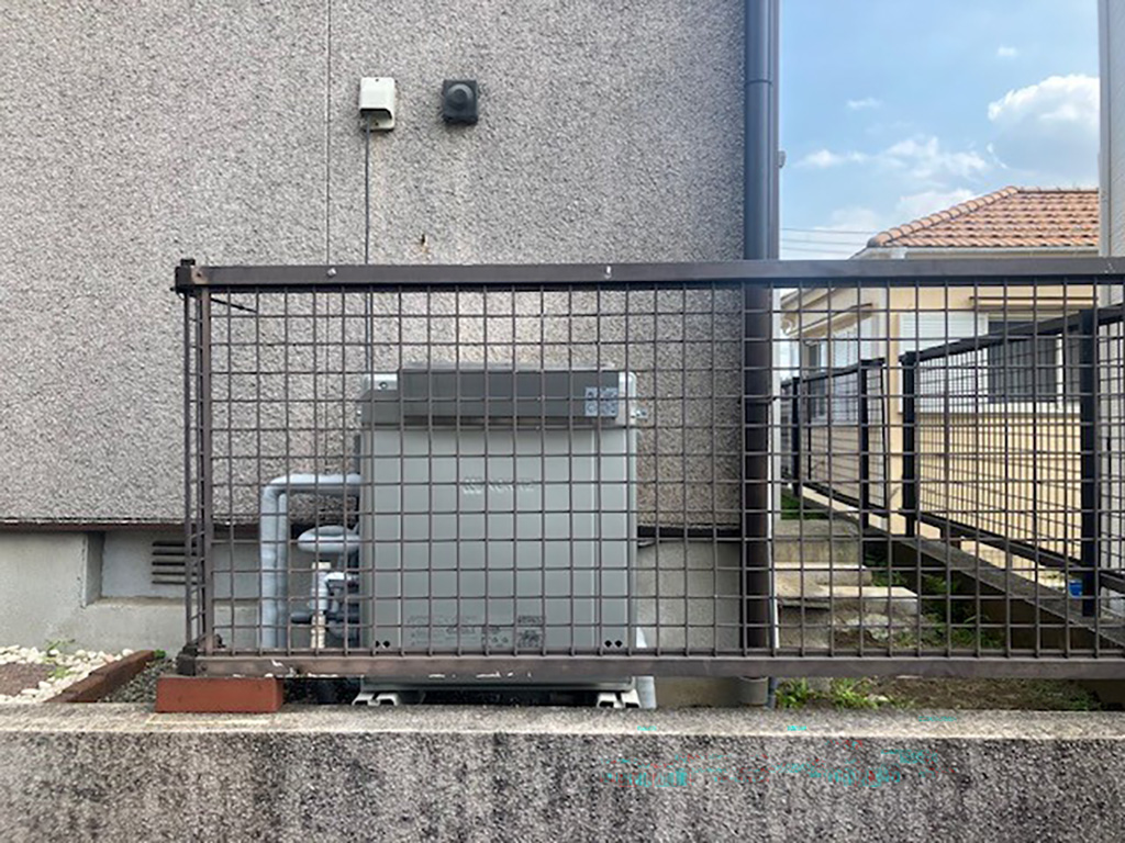 エコキュートからガス給湯器への交換工事！故障していてお湯が使えないため早急に実施　横浜市青葉区