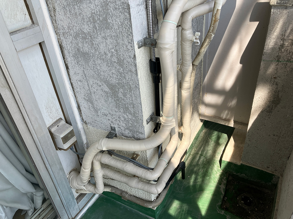 マンションのベランダ修繕工事が始まる前に給湯器を交換!キッチン水栓の状態も確認 川崎市中原区