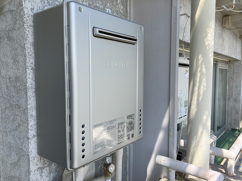 マンションのベランダ修繕工事が始まる前に給湯器を交換!キッチン水栓の状態も確認 川崎市中原区