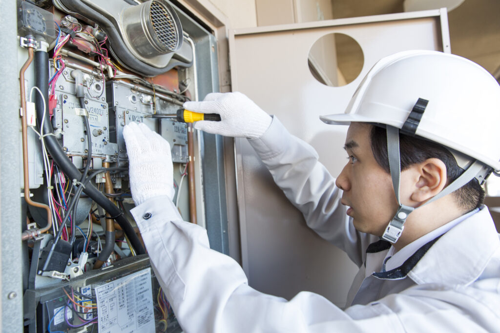 横浜市都筑区でオススメの給湯器交換の業者5選！工事スタッフや事前準備のポイントを解説