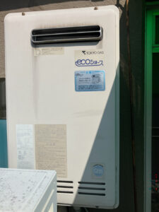 約15年使用の給湯専用ガス給湯器を交換!お一人暮らしのためエコジョーズではない機種を選択 東京都目黒区