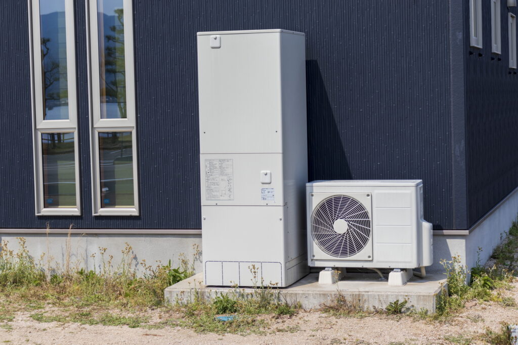 エコキュートからガス給湯器に交換するメリット・デメリット！耐用年数や節約効果の違いも解説