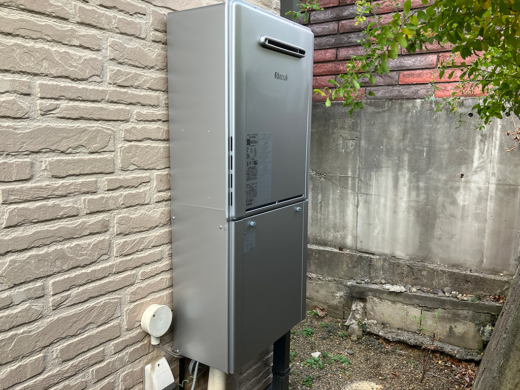 経年劣化による水漏れや異音が発生していた給湯器を交換！号数も24号から20号に変更　横浜市港北区