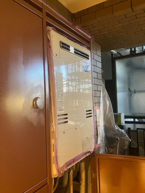 エラー「140」でお湯が出ない!応急処置を経てマンションの給湯暖房機を交換 東京都目黒区