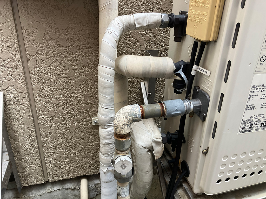 配管の劣化もスッキリ！補助金を活用し給湯器とコンロを同時交換　東京都品川区