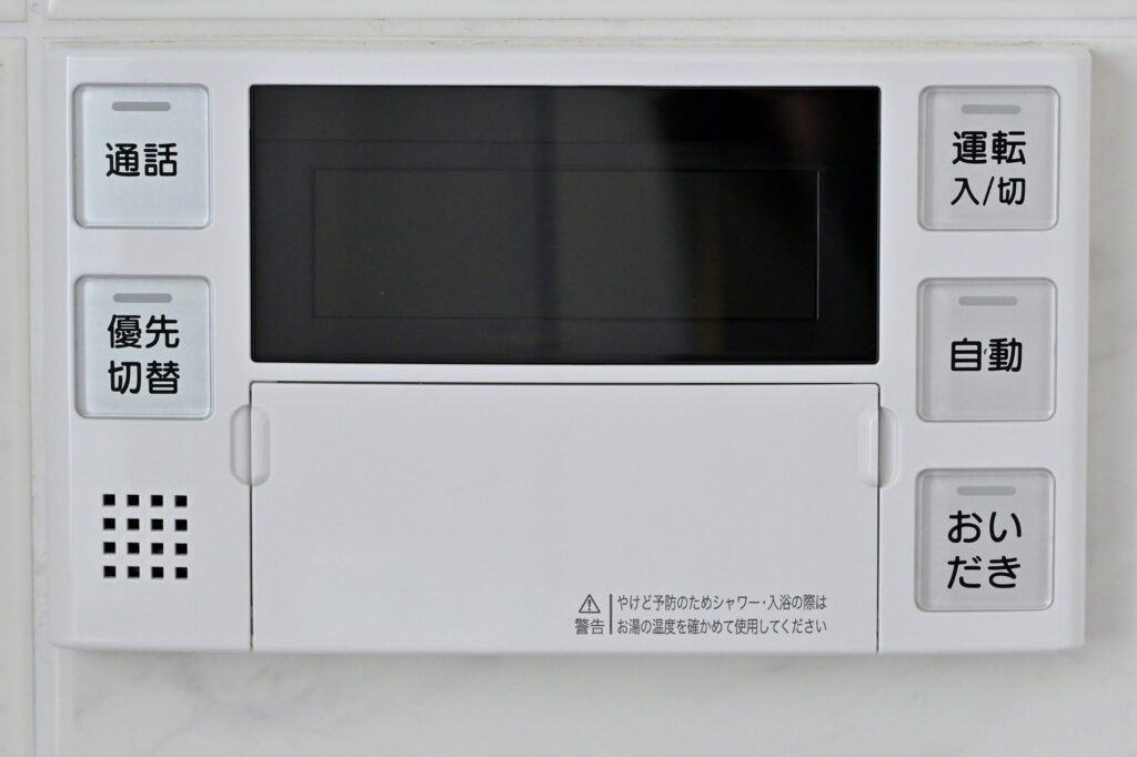 給湯器の電源が入らない原因と対処方法！電源が入らなくなった給湯器の交換事例も紹介