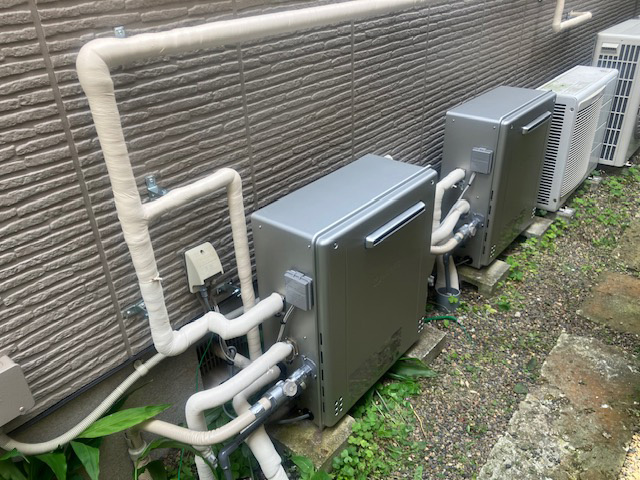 メーカーの値上げ前に10年使用した給湯器2台をまとめて交換　東京都目黒区