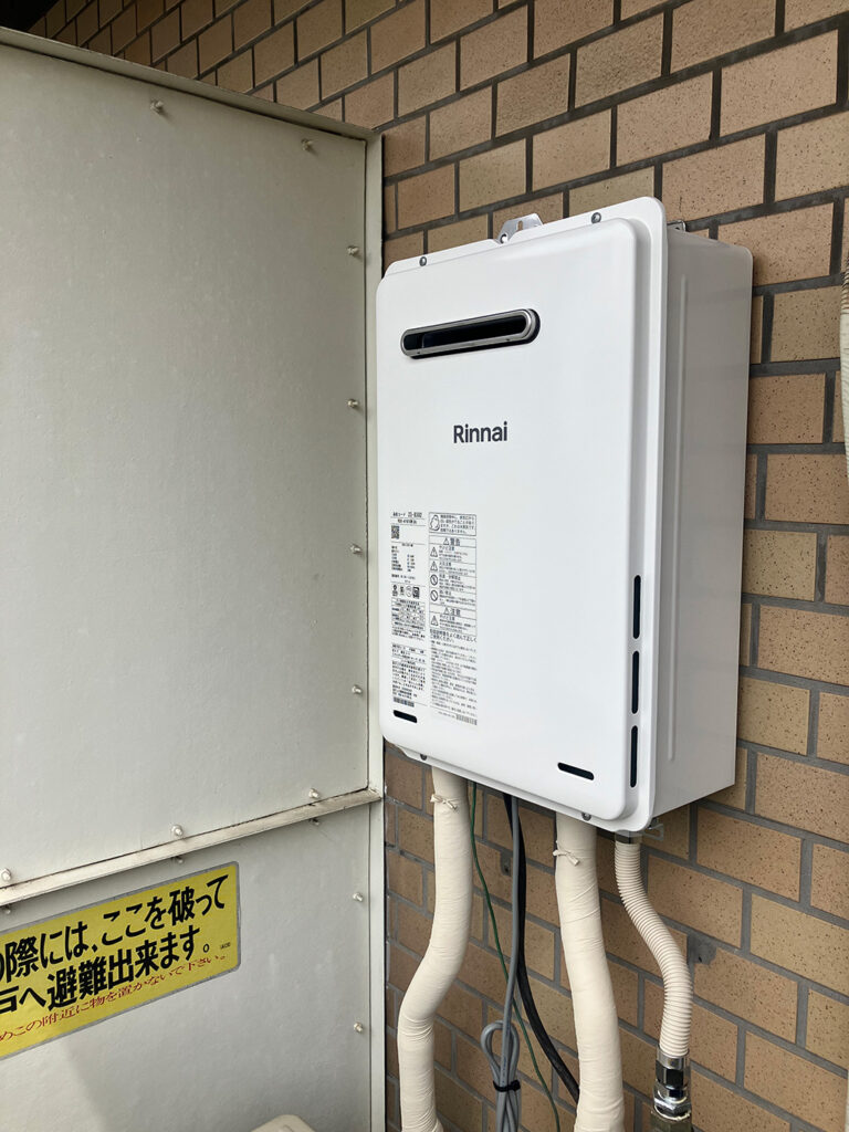 故障が心配な10年目の給湯器をメーカー値上げ前に後継機種へ交換　横浜市青葉区